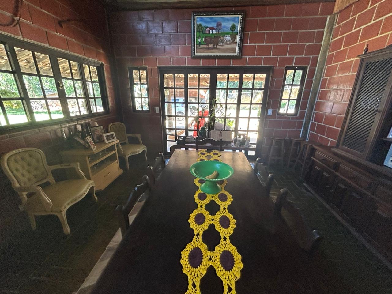 Chácara dentro da cidade de Santa Branca imagem 3