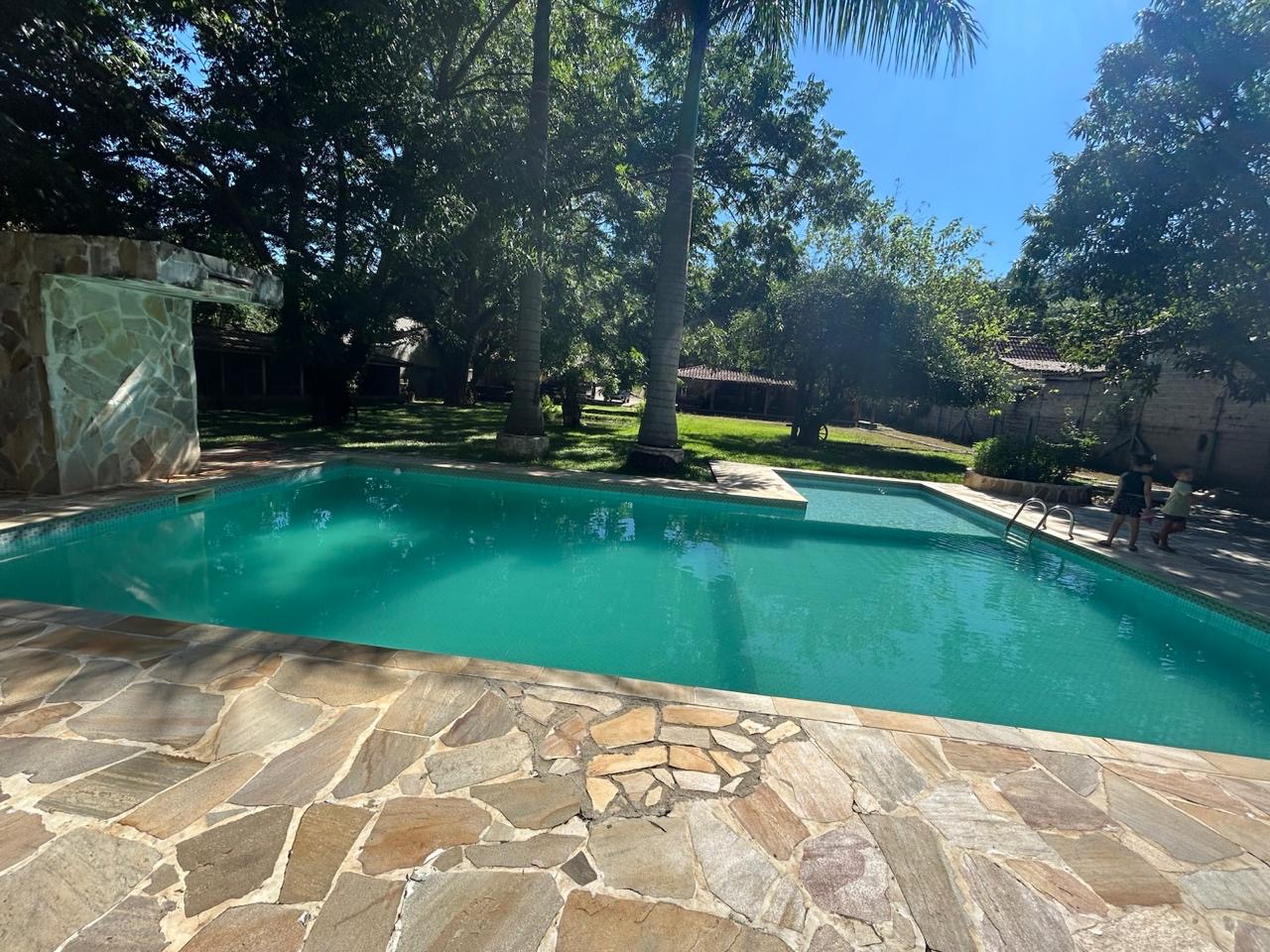 Chácara dentro da cidade de Santa Branca imagem 16